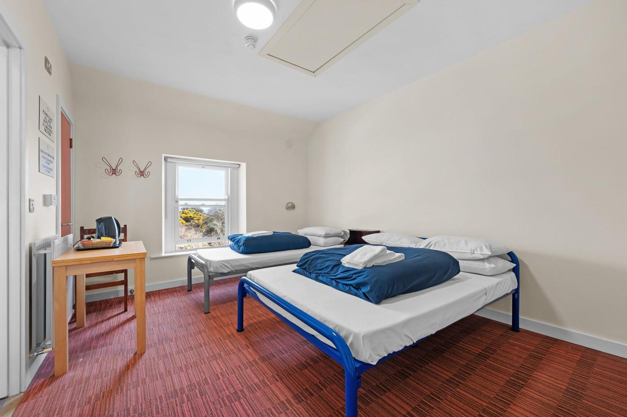 אניסקרי Knockree Hostel מראה חיצוני תמונה